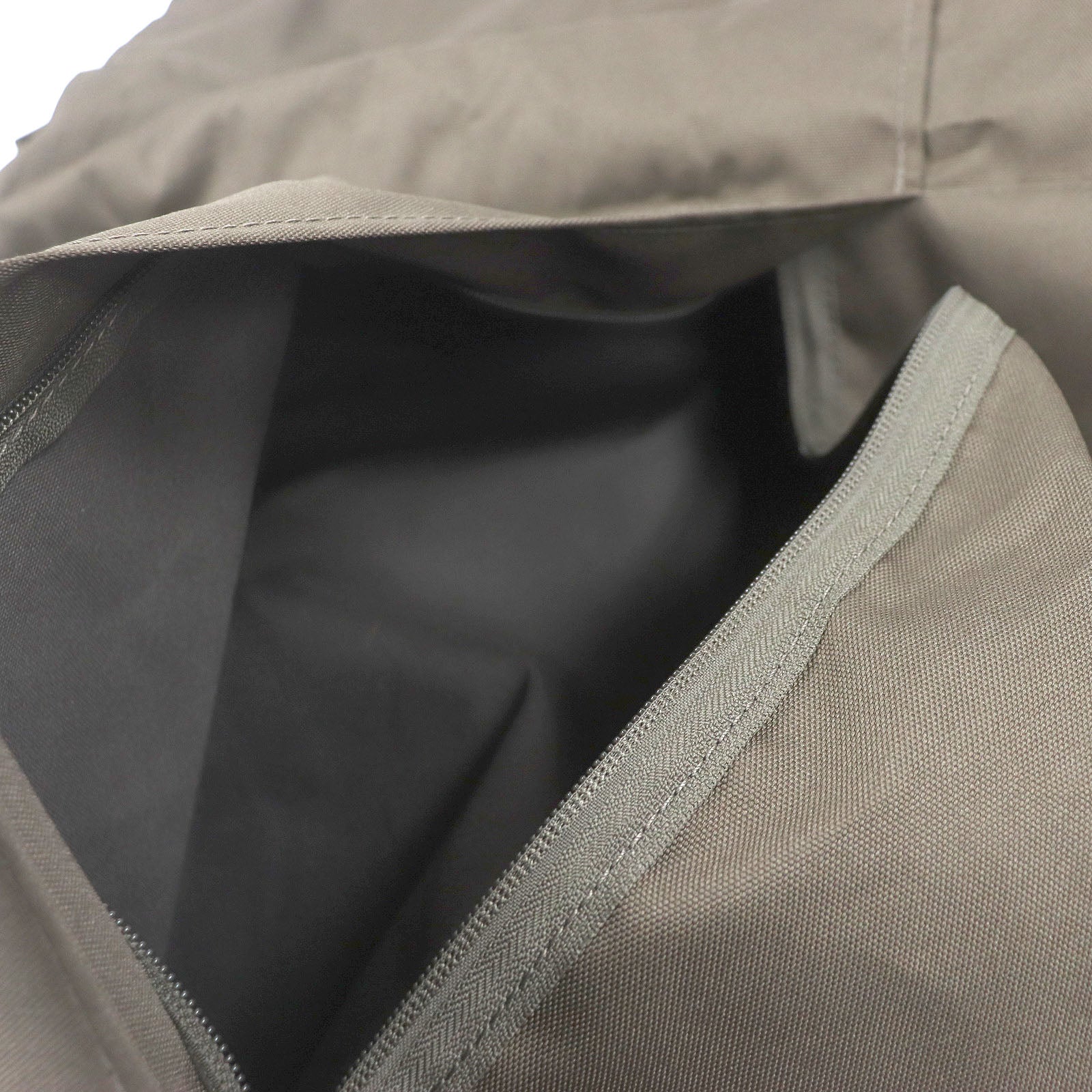 イッセイ ミヤケ メン KASAYA 2way ショルダー バッグ