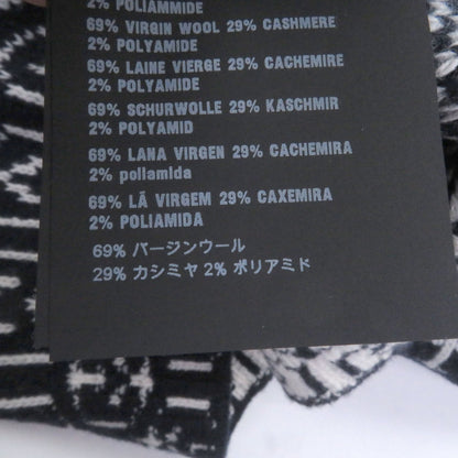 プラダ バージンウールカシミヤニット