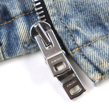 AMIRI ダメージ デニム メタル ロゴ デニム ジャケット