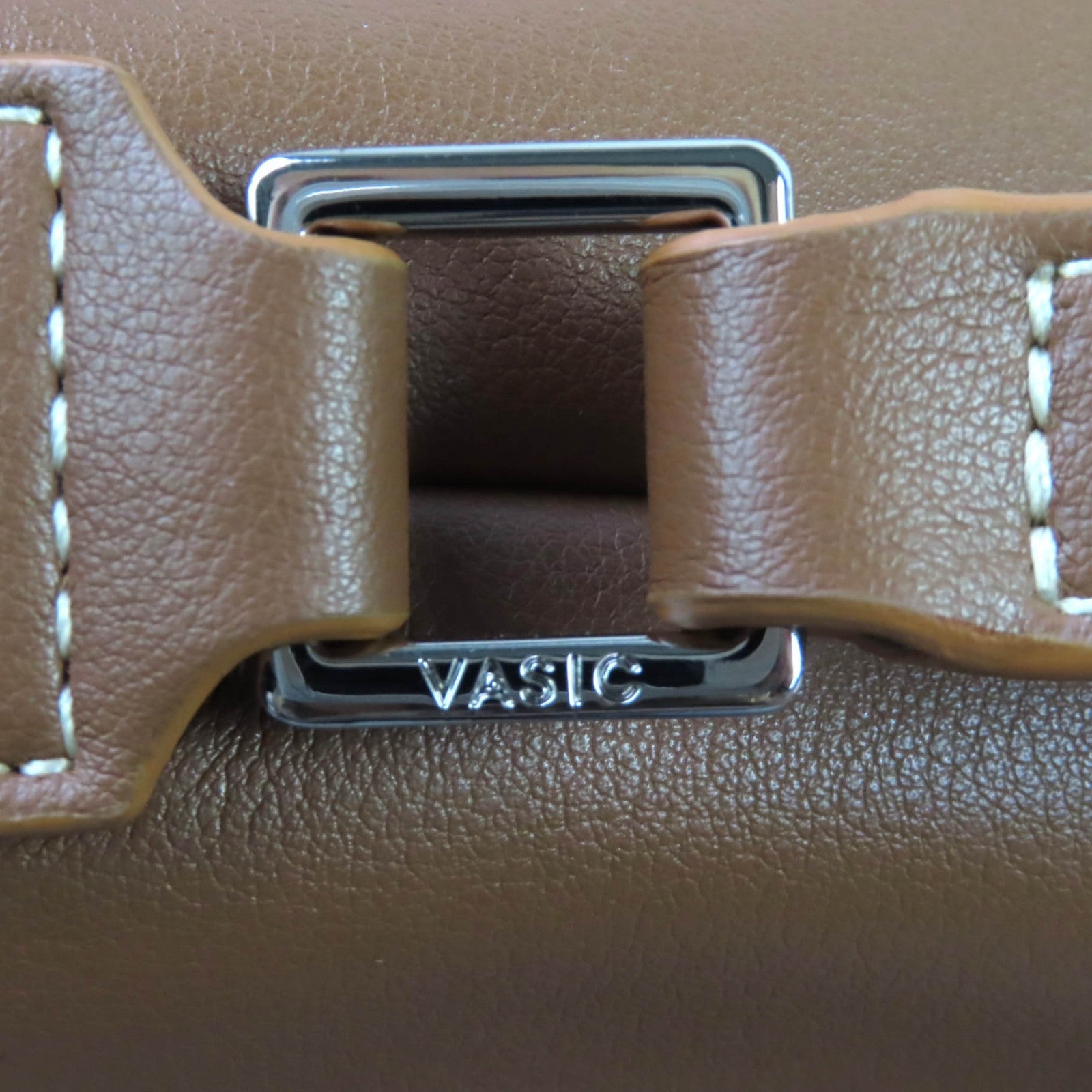 VASIC GEM レザー ショルダー バッグ