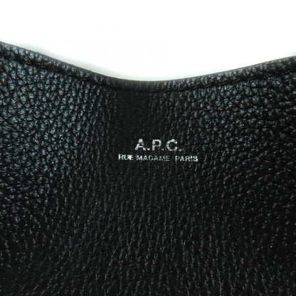 A.P.C. レザーショルダーバッグ