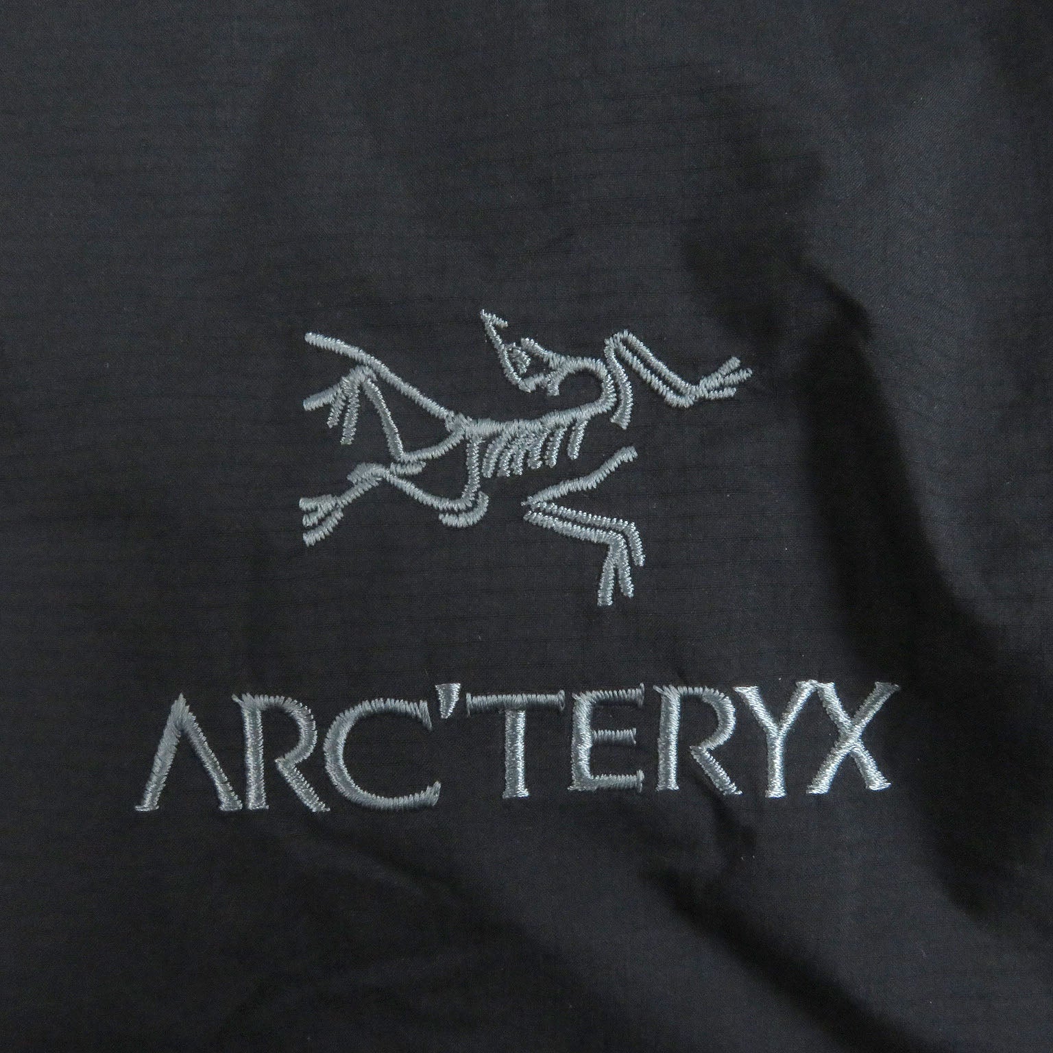 ARC'TERYX Atom SL フーディ ジャケット