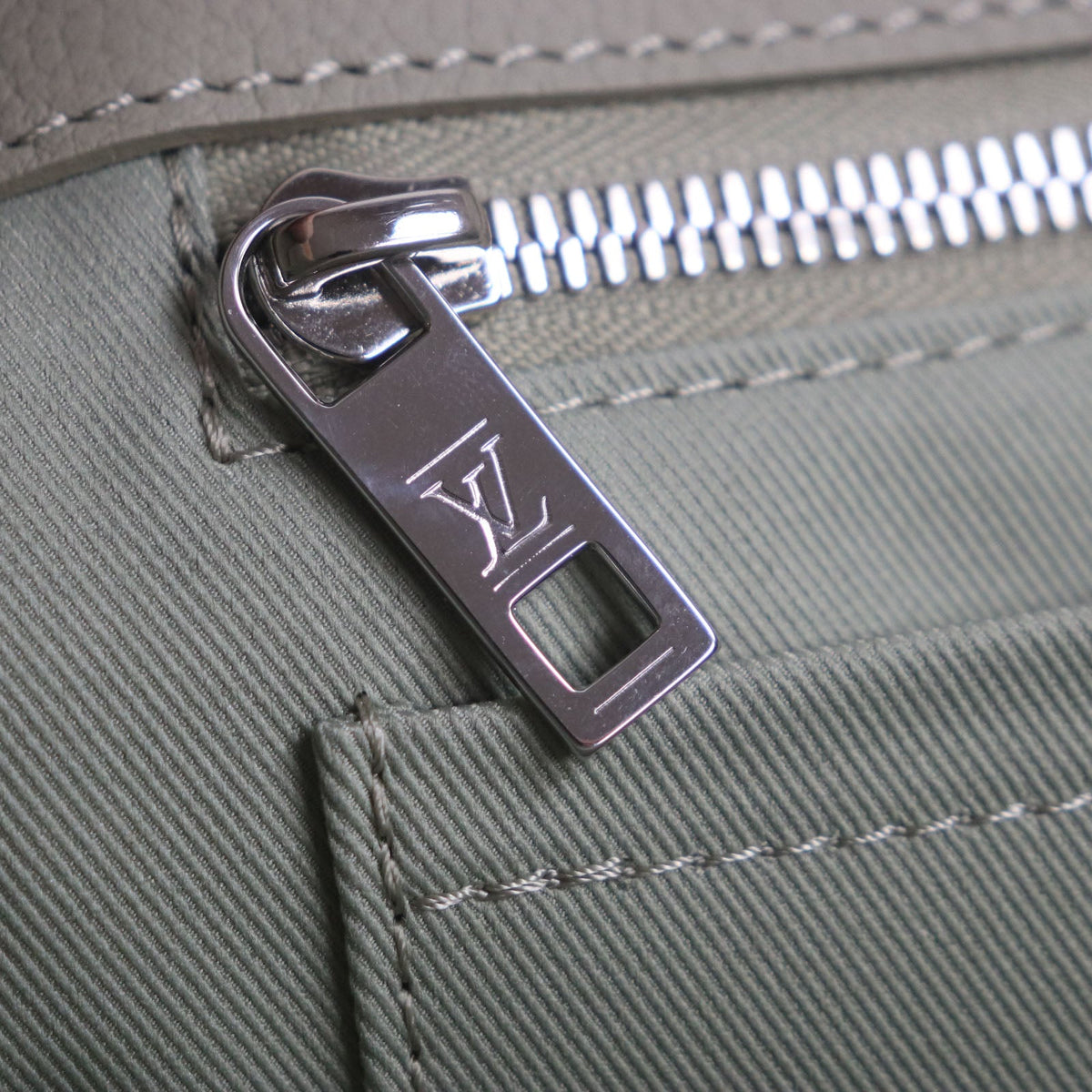 ルイヴィトン LV エアログラム カーフレザー トートバッグ
