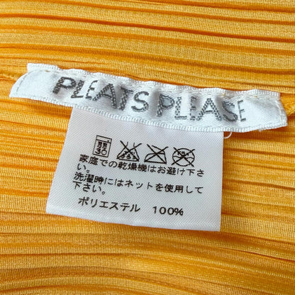 プリーツプリーズイッセイミヤケ ポリエステル 長袖ハイネックトップス