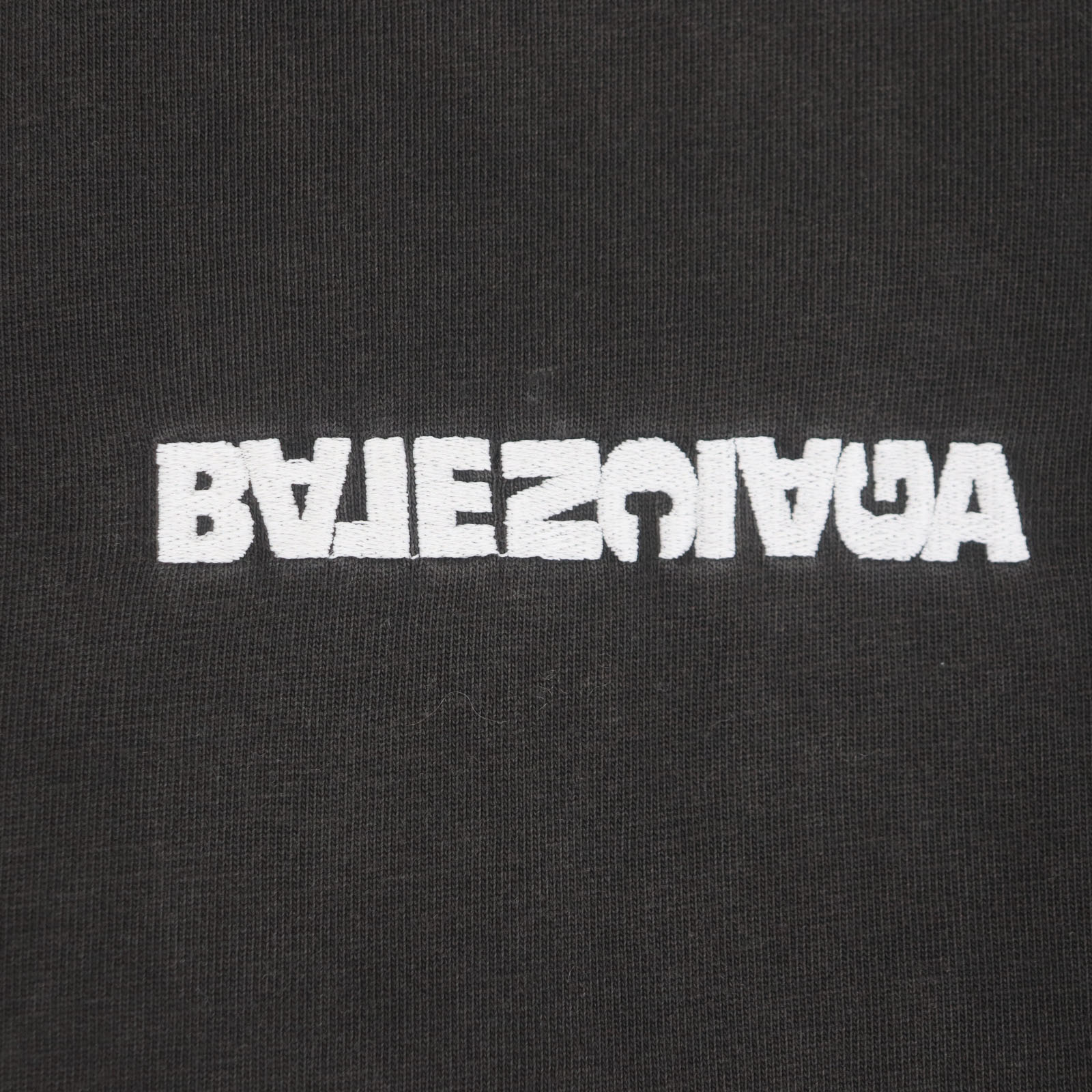 バレンシアガ コットン Tシャツ