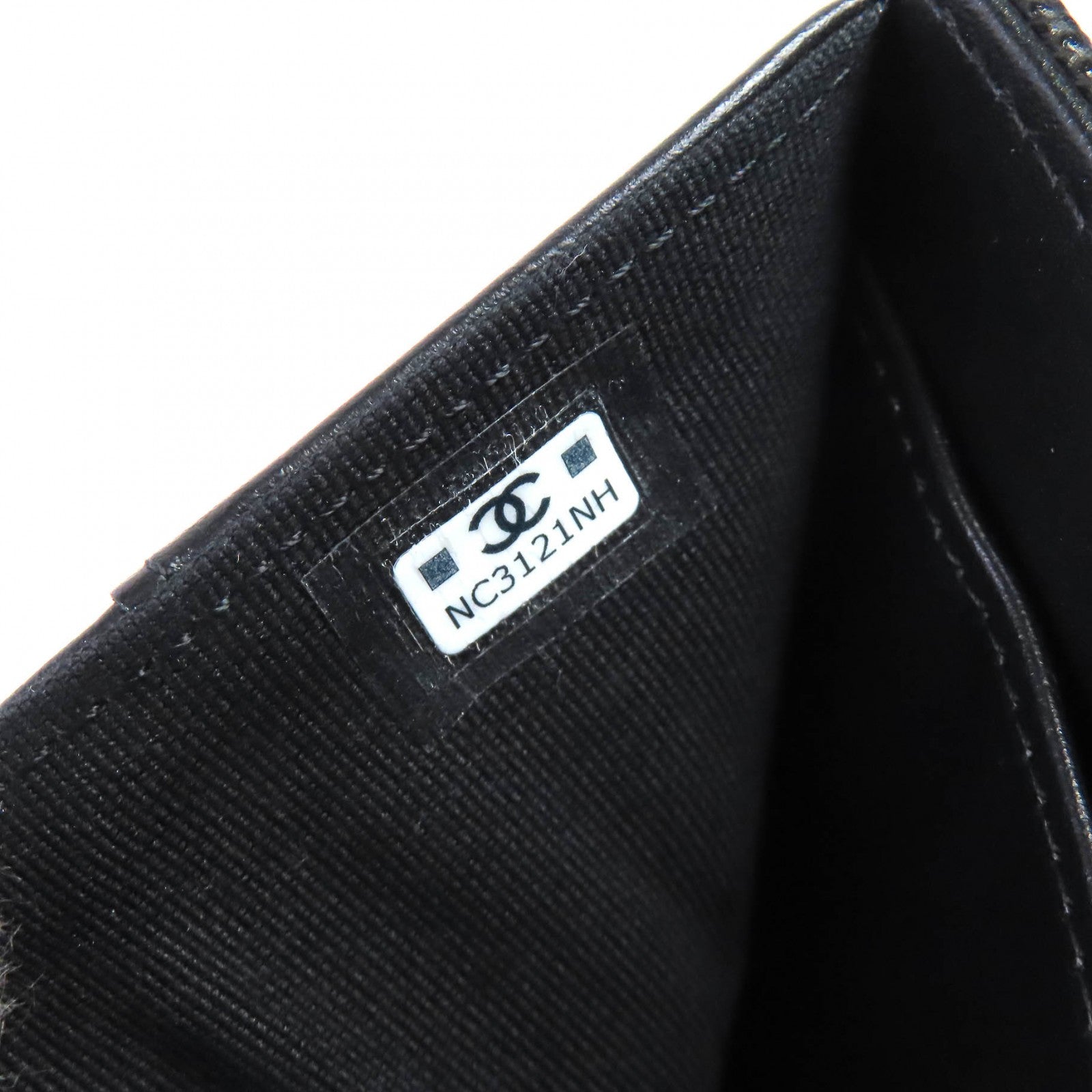 シャネル ココ マーク マトラッセ キャビア 財布