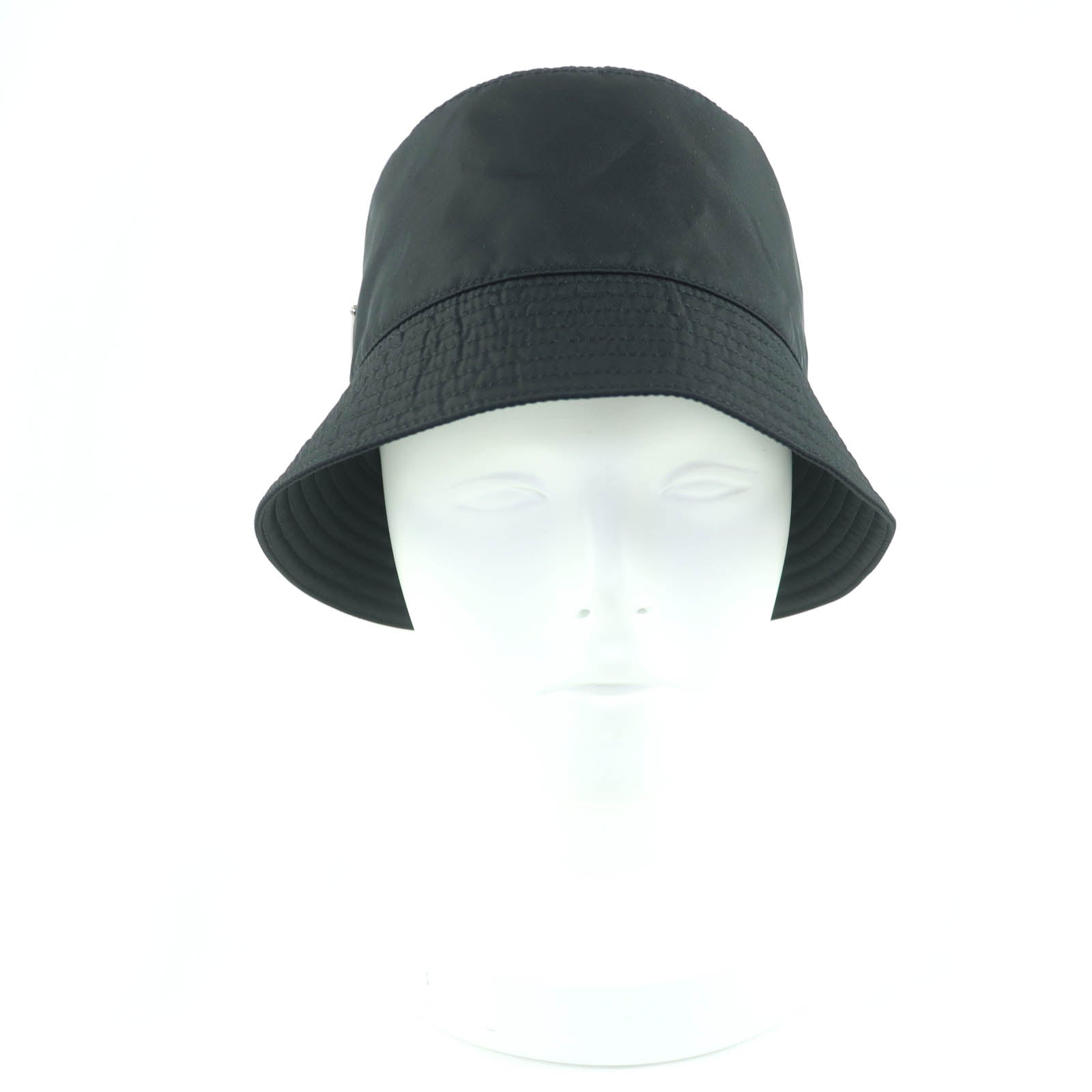 プラダ Re-Nylon トライアングル ロゴ ハット