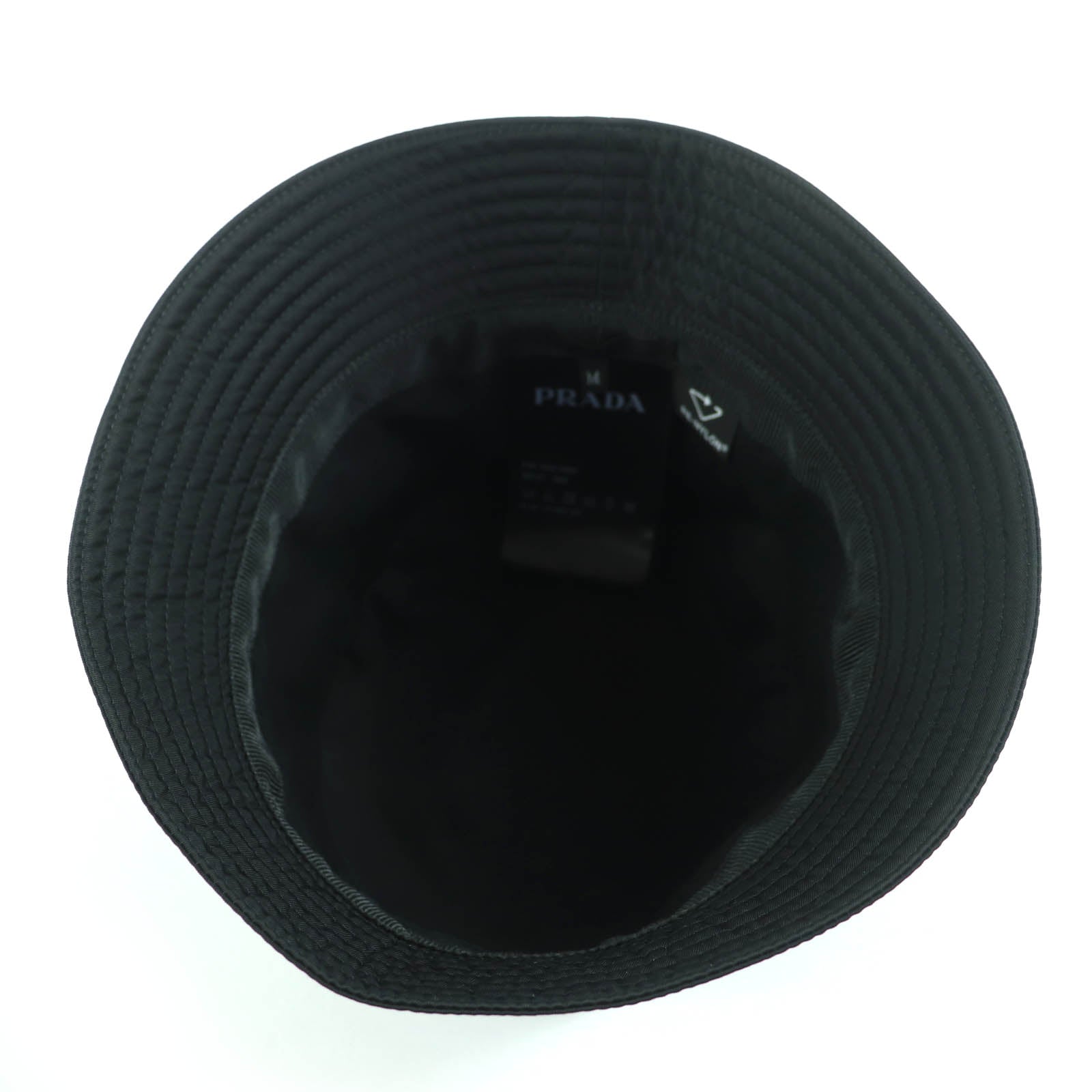 プラダ Re-Nylon トライアングル ロゴ ハット