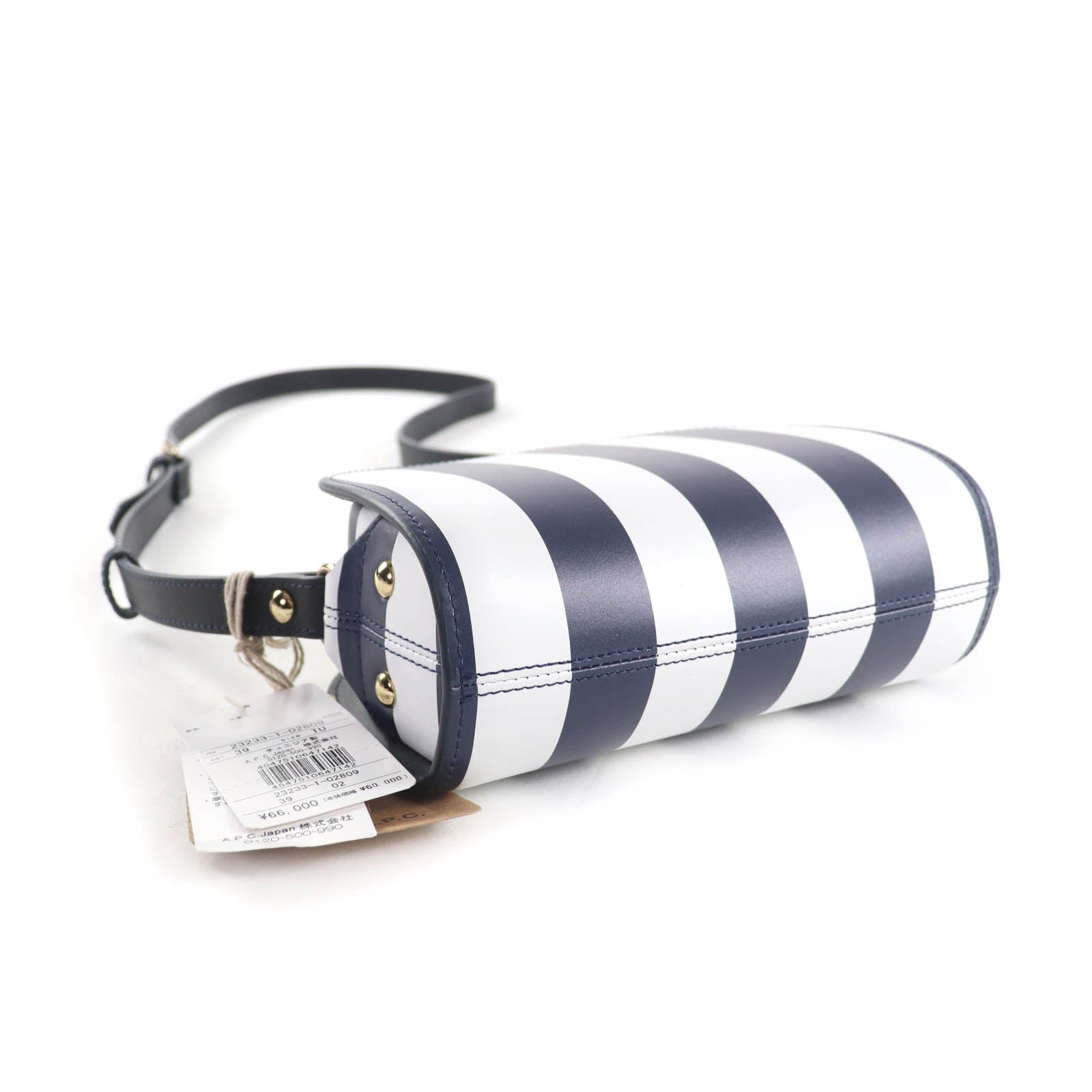 アーペーセー sac demi-lune レザー ショルダーバッグ