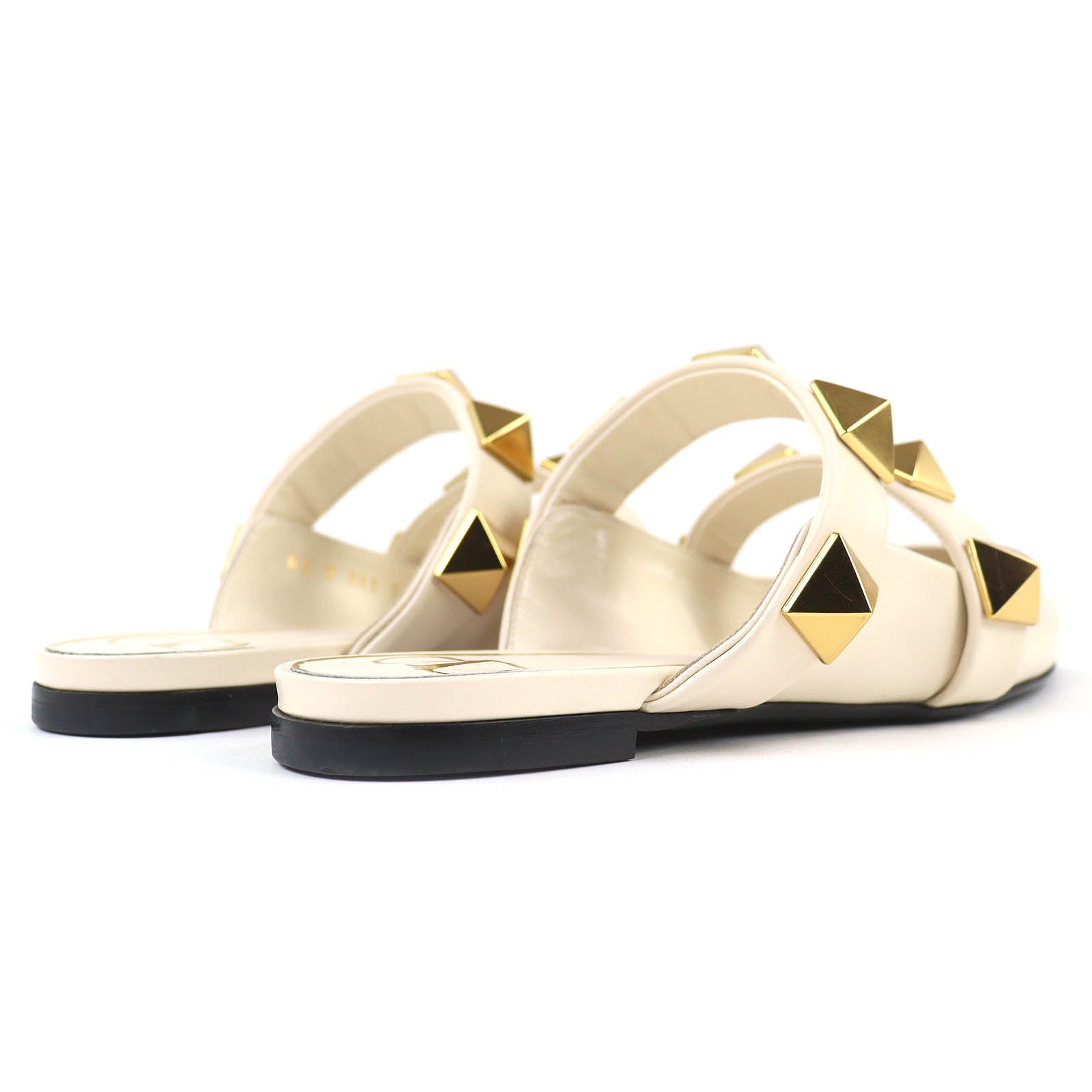 ヴァレンティノガラヴァーニ ローマンスタッズ レザーミュール