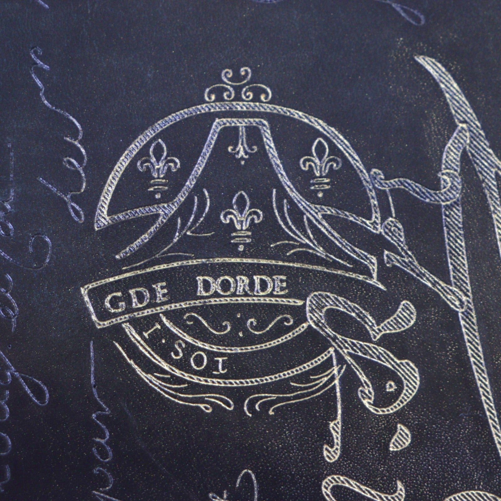 ベルルッティ イタウバ カリグラフィ パティーヌ レザー ロングウォレット