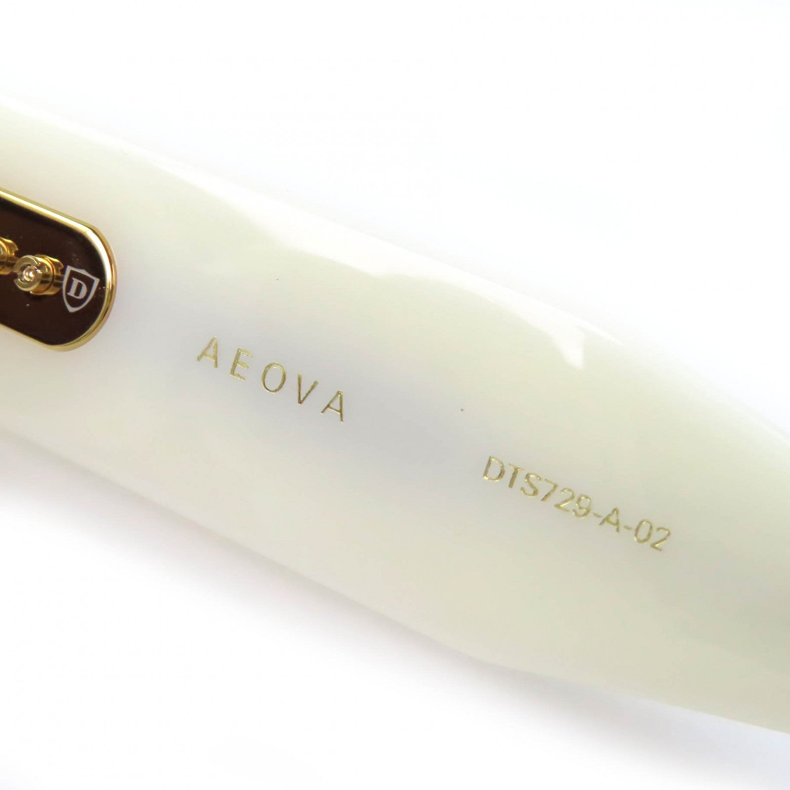ディータ AEOVA 限定サングラス