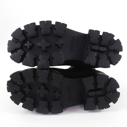 プラダ モノリス Re-Nylon トライアングルロゴ ガブリーヌブーツ