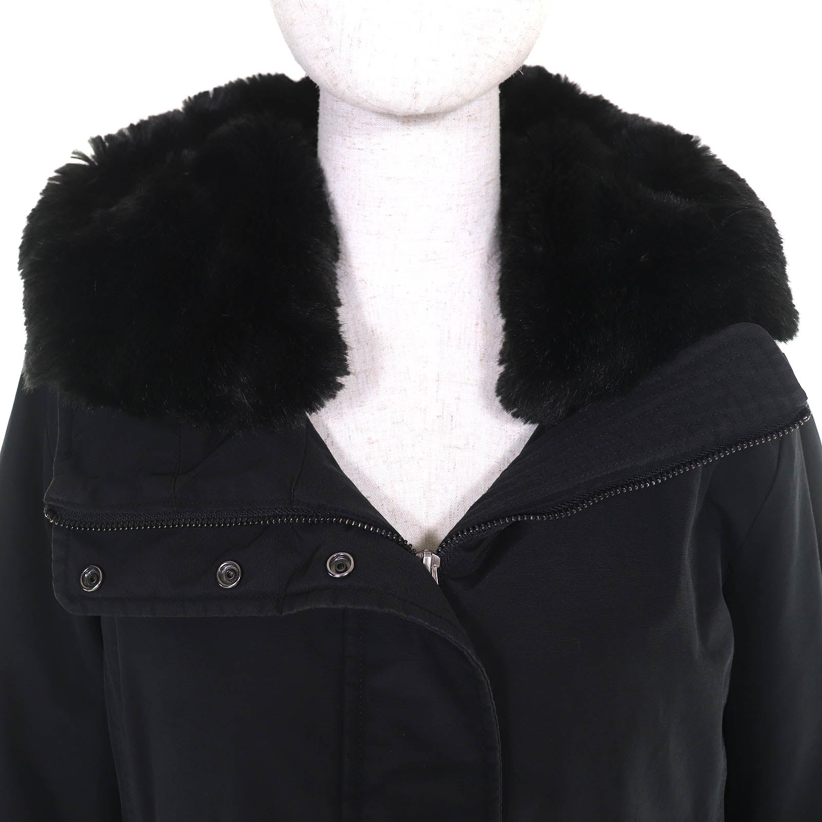 ウールリッチ BOULDER FAUX FUR コットンポリアミドダウンジャケット