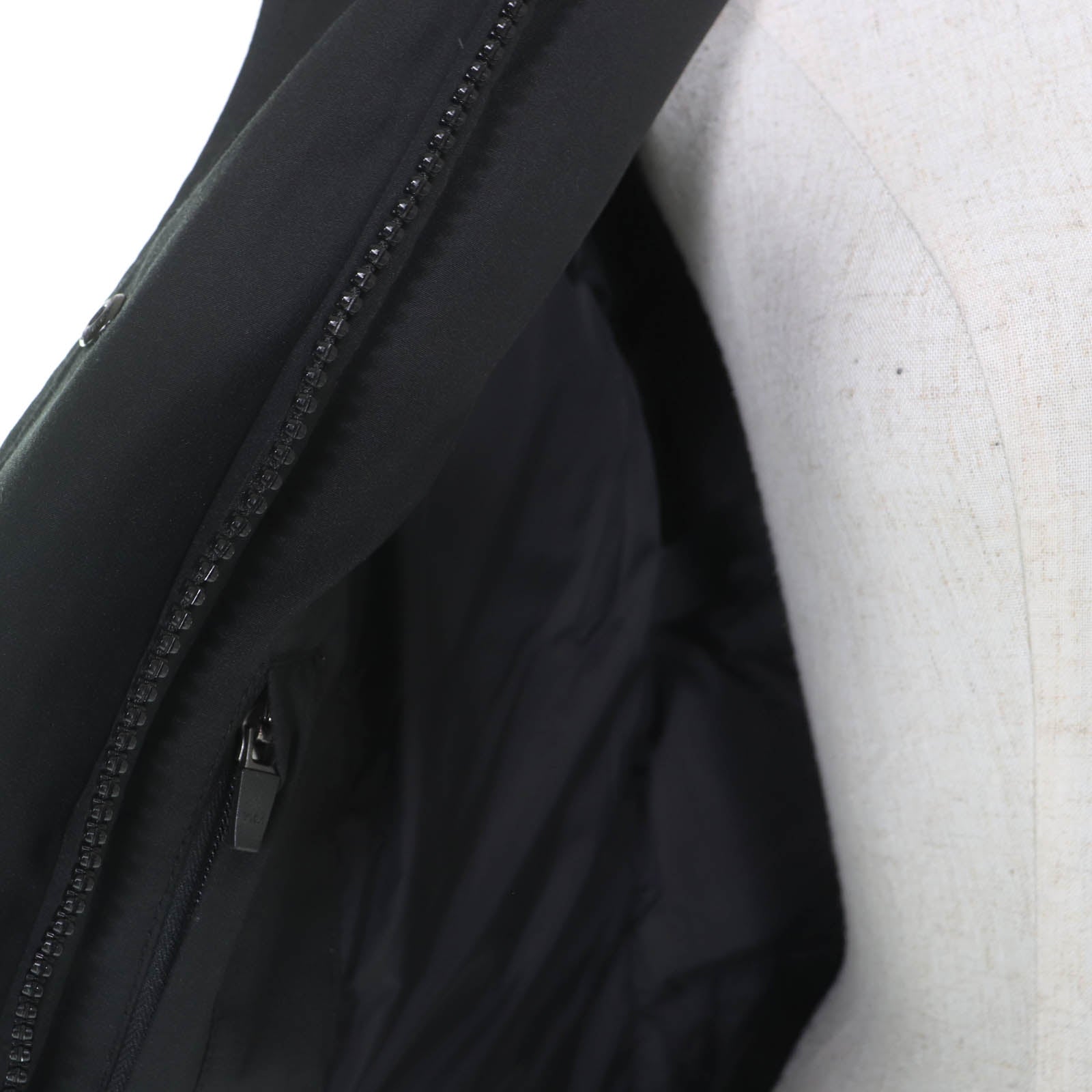 カナダグース Kinley Parka ダウンコート