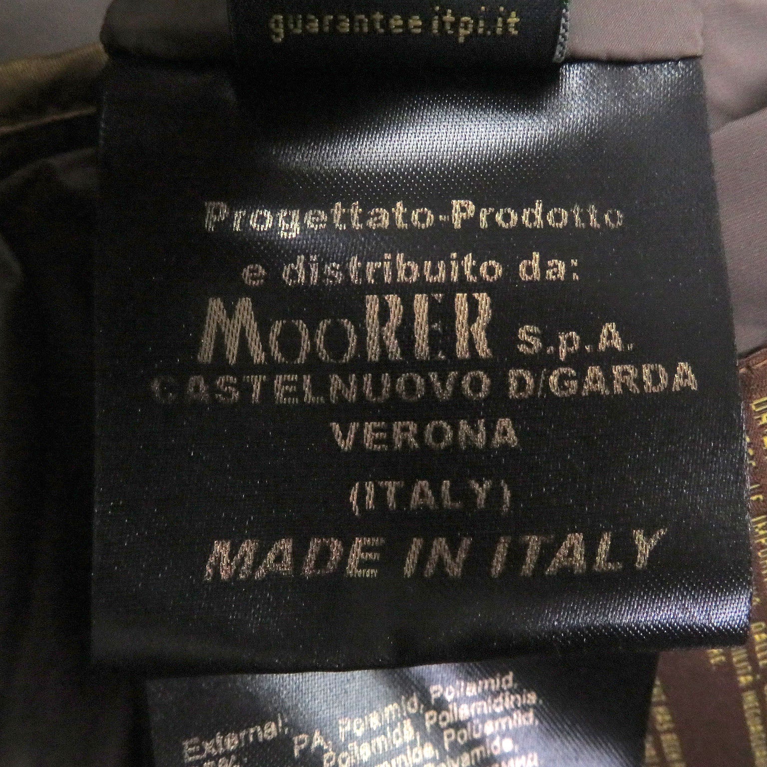 ムーレー CATALDI ACQUA ナイロン ダウンジャケット