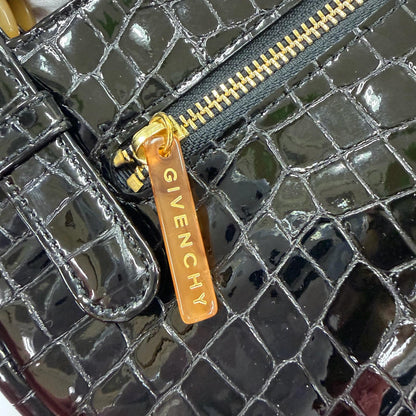 ジバンシィ クロコ型押し牛革ショルダーバッグ