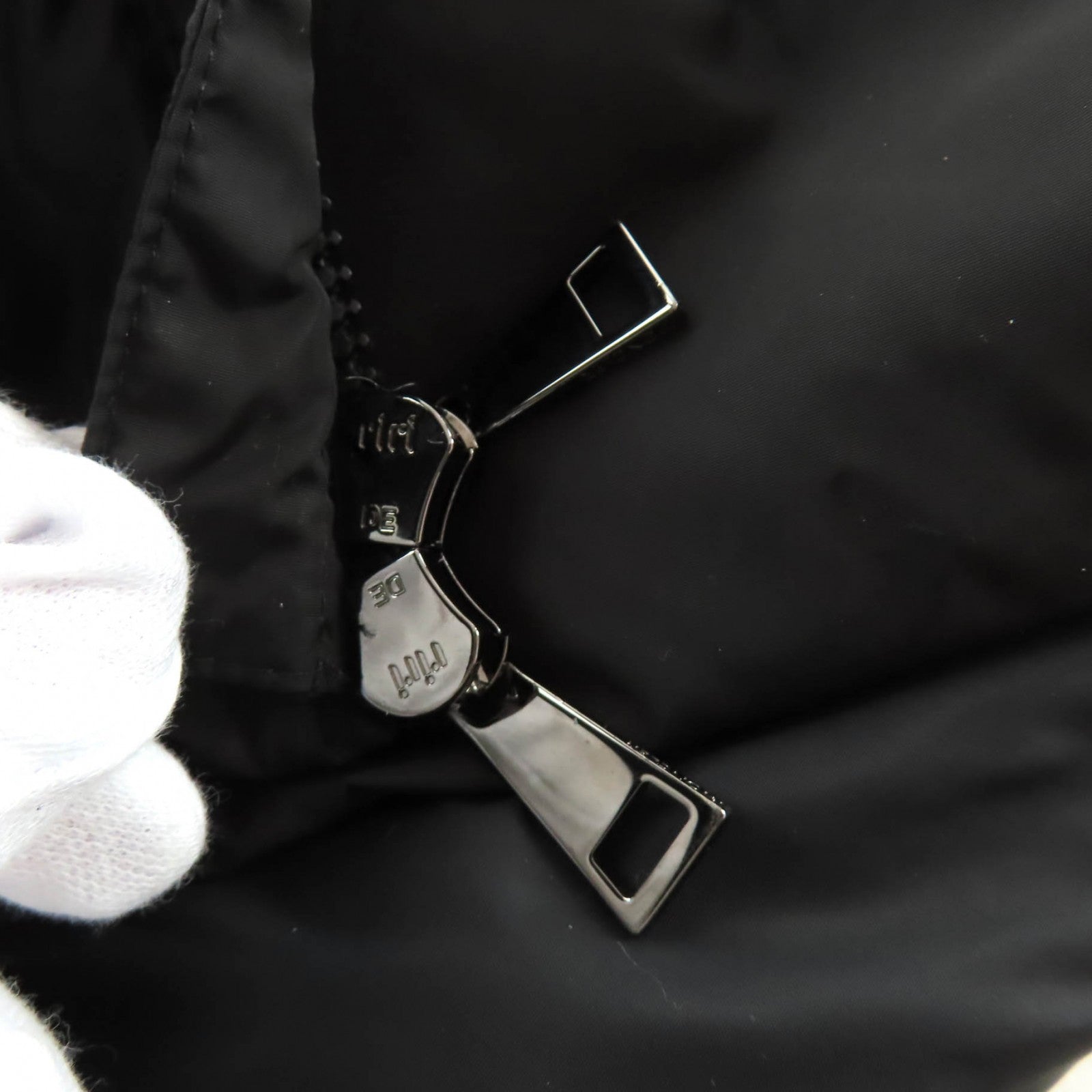 モンクレール HIRONDELLE ダウンコート