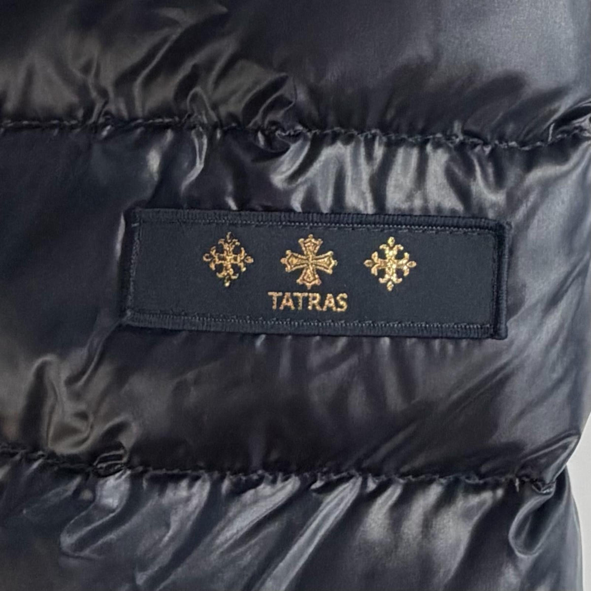 タトラス ISERA ダウンコート
