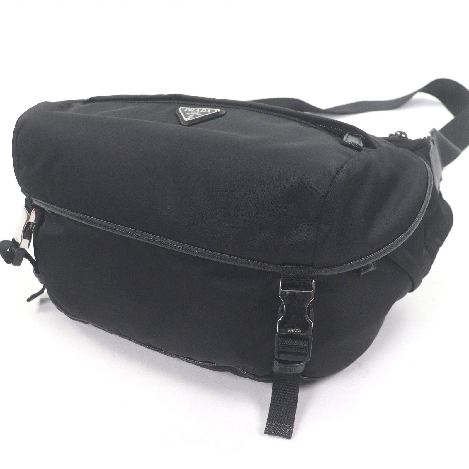 プラダ Re-Nylon ショルダーバッグ