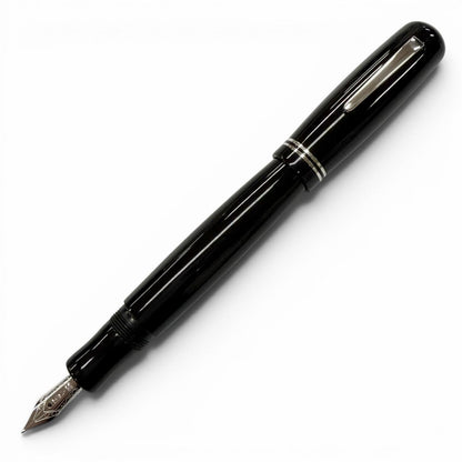 デルタ Au750 万年筆
