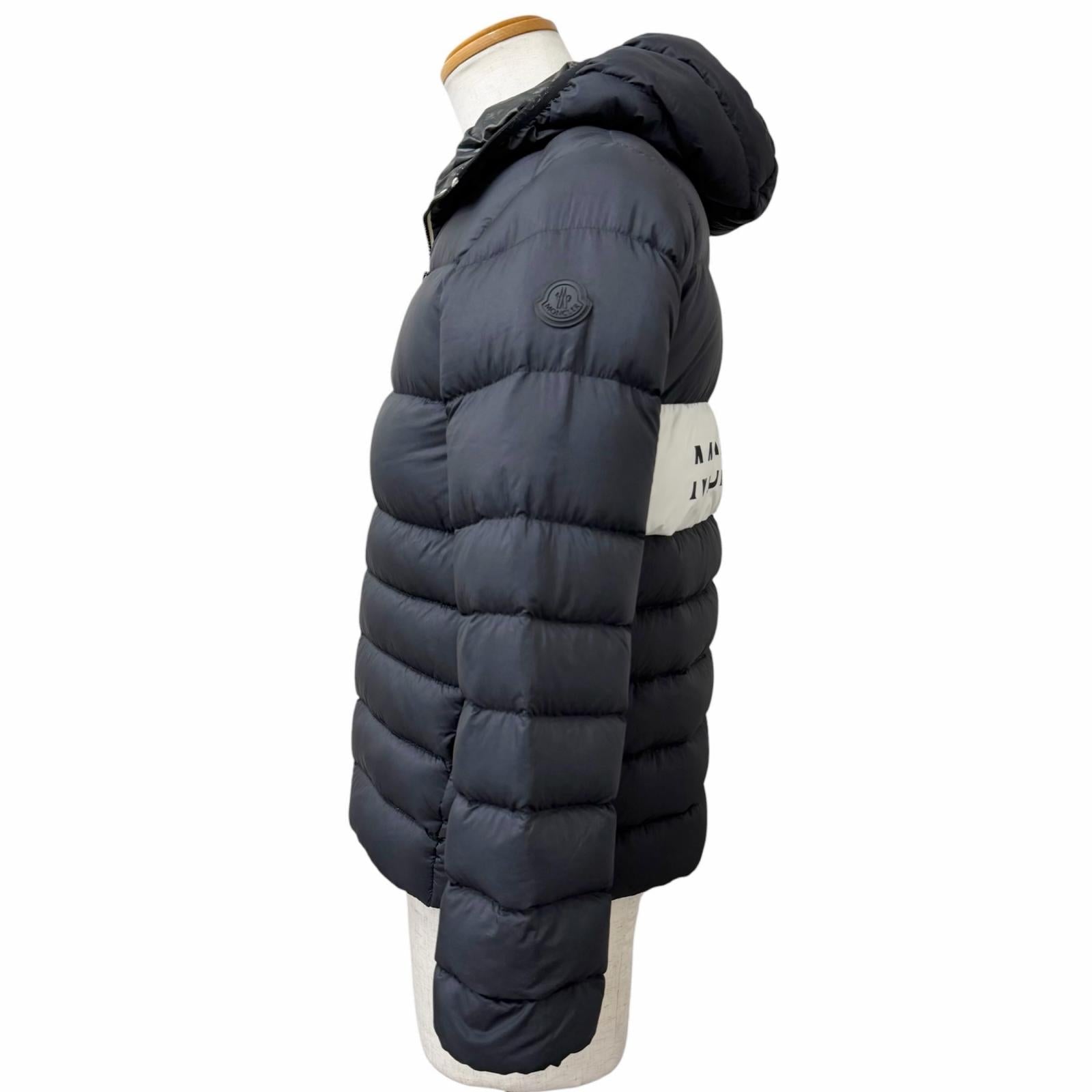モンクレール PLUVIS GIUBBOTTO ダウンジャケット