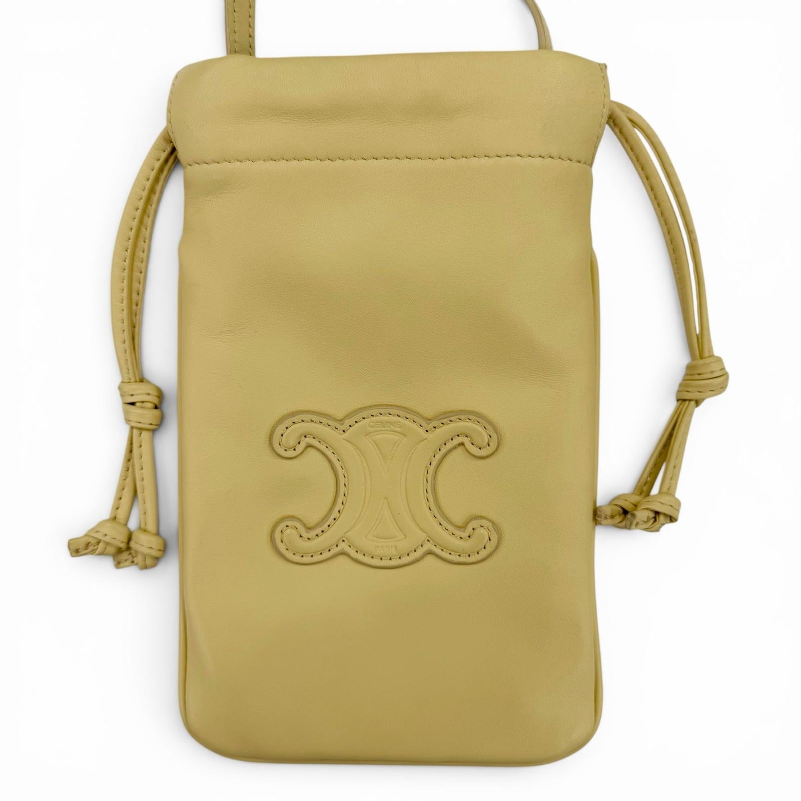 セリーヌ Cuir Triomphe レザー モバイルポーチ