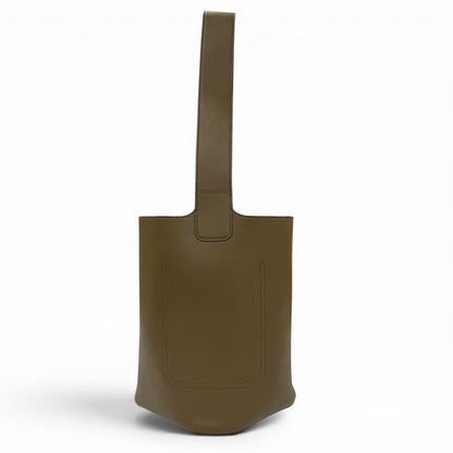ロエベ Pebble Bucket Bag スムースカーフスキンショルダーバッグ