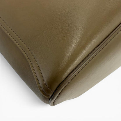 ロエベ Pebble Bucket Bag スムースカーフスキンショルダーバッグ