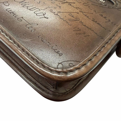 ベルルッティ Un Jour Gulliver Calligraphy レザーショルダーバッグ