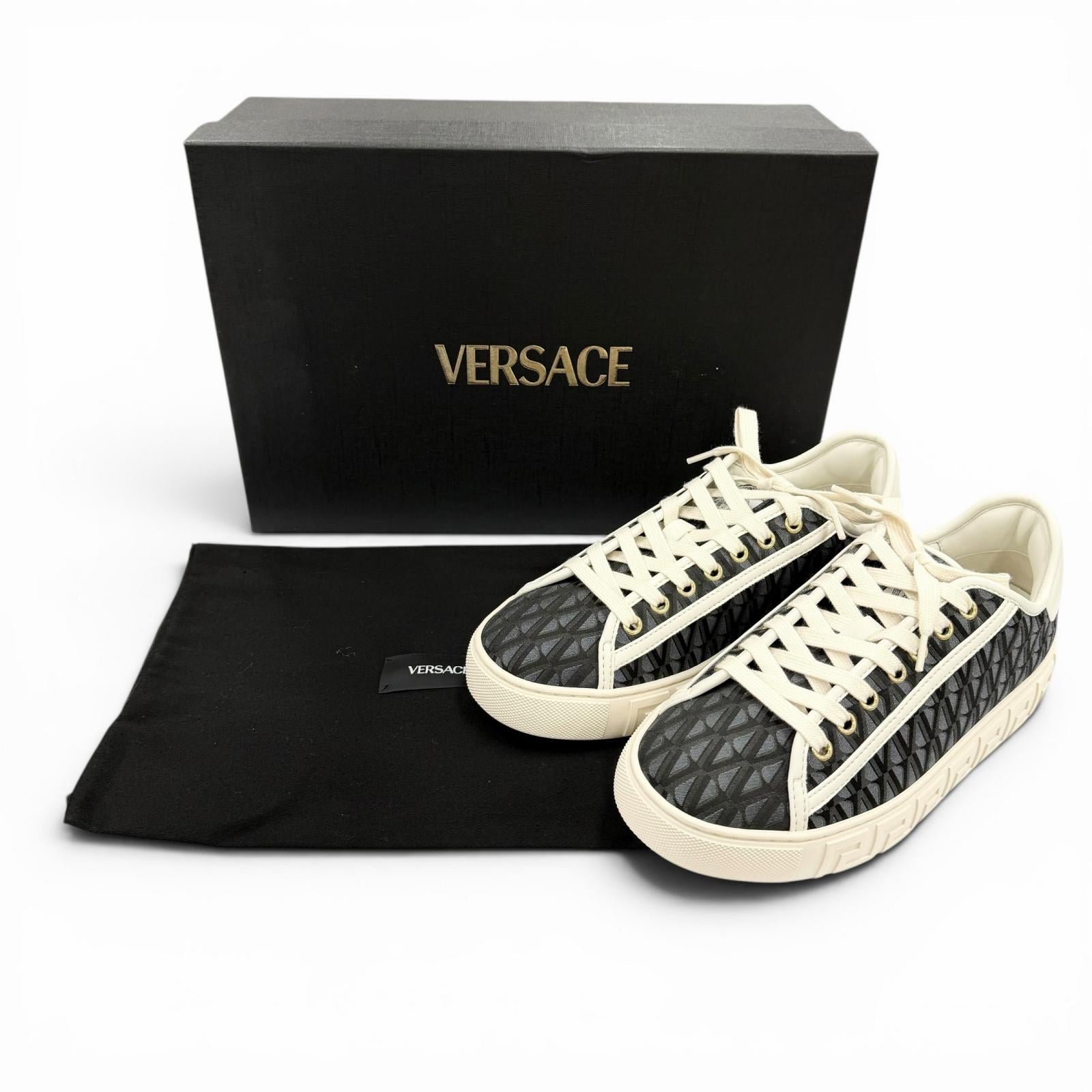 ヴェルサーチェ Greca Jacquard V Canvas スニーカー