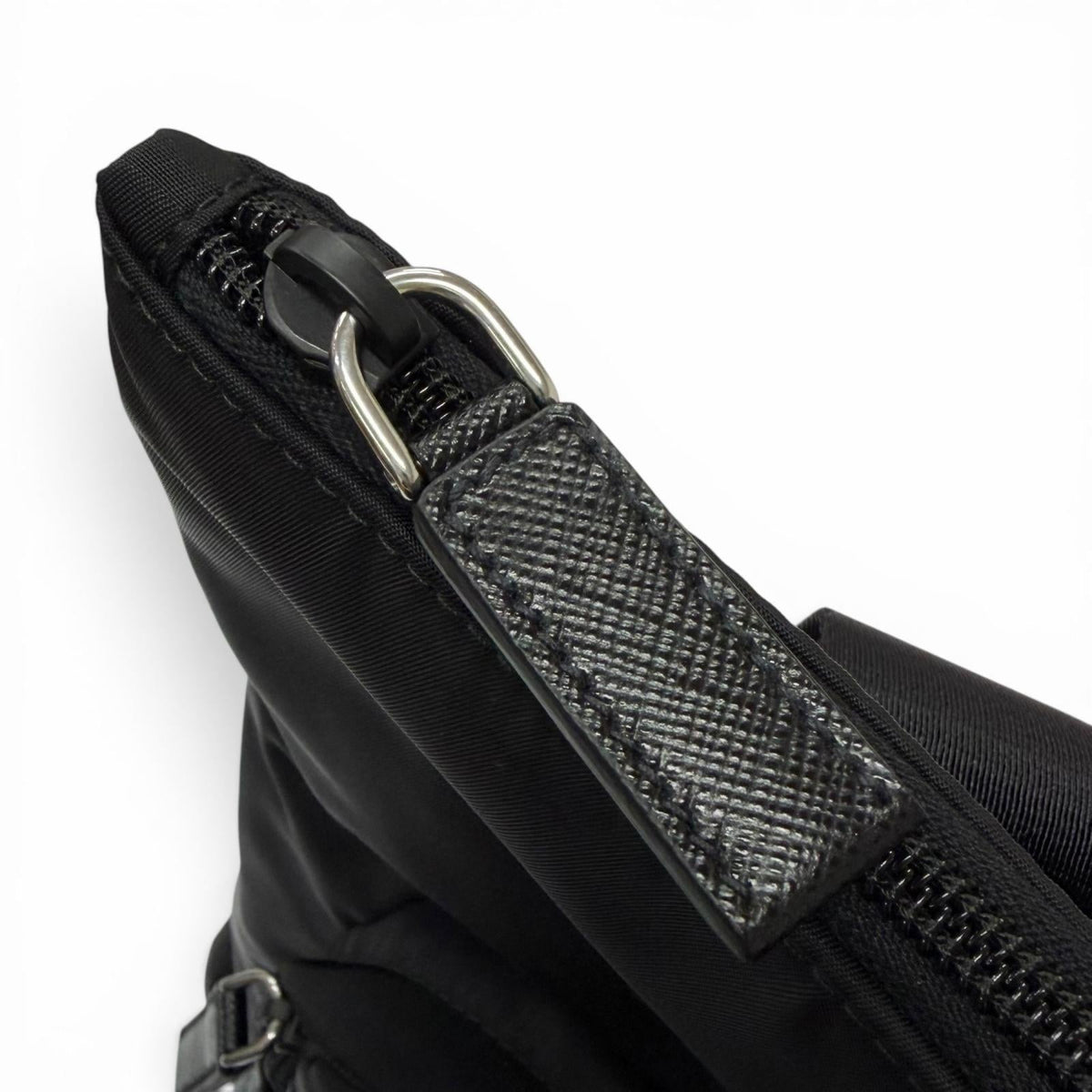 プラダ Re-Nylon トートバックパック リサイクルポリアミド