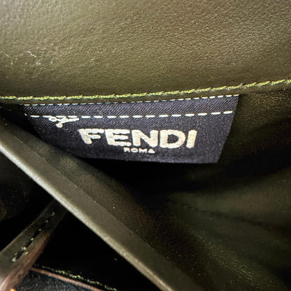 フェンディ ピーカブー レザー 長財布