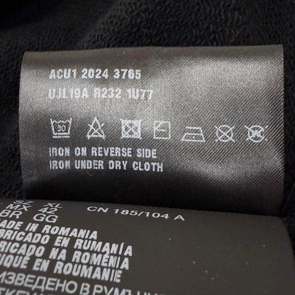 プラダ Re-Nylon コットンセットアップ