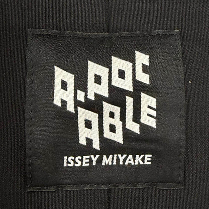エイポックエイブルイッセイミヤケ A-POC ABLE BASICS ジャケット