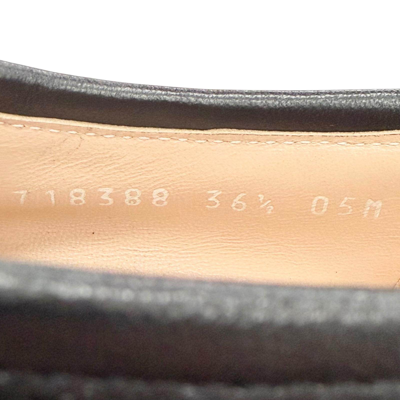 グッチ マトラッセ レザー プラットフォームローファー