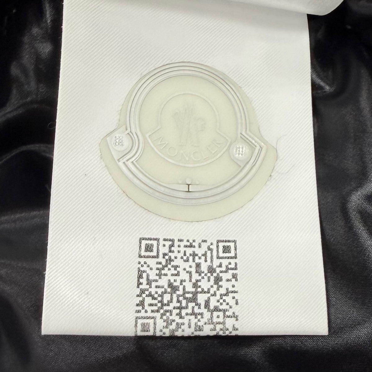 モンクレール MONTCLA ナイロンダウンジャケット