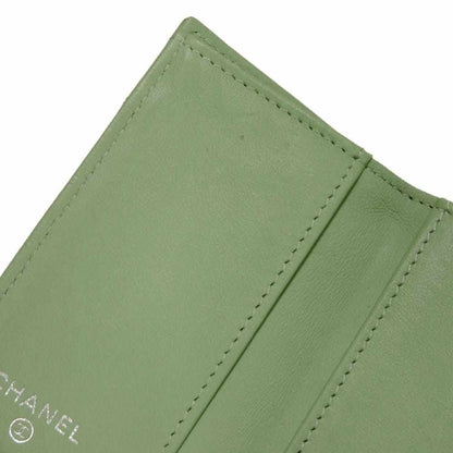 シャネル クラシック スモール フラップ ウォレット 三つ折り財布