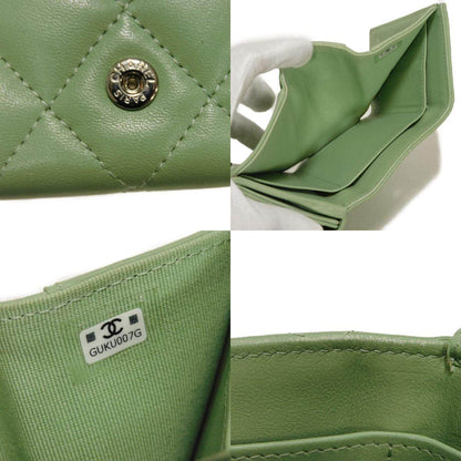 シャネル クラシック スモール フラップ ウォレット 三つ折り財布