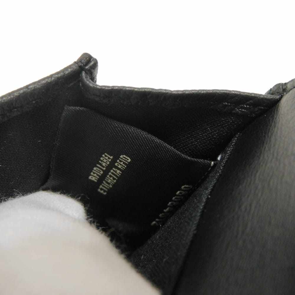 フェンディ コンパクトウォレット 三つ折り財布 グレインカーフレザー