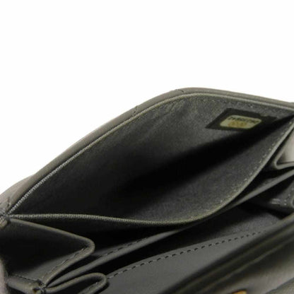 シャネル シェブロン ナッパレザー 二つ折り財布