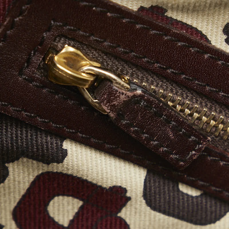グッチ シグネチャーレザーショルダーバッグ