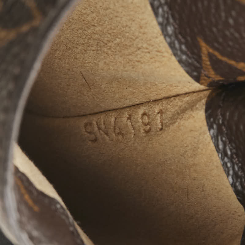 ルイ・ヴィトン エテュイ ルネット MM モノグラム メガネケース