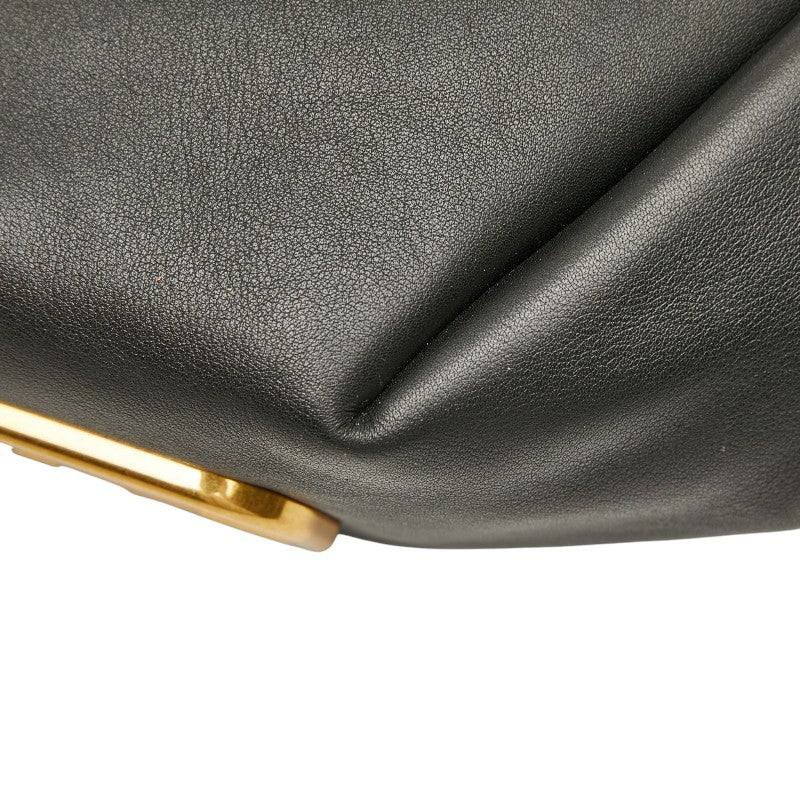 ヴァレンティノ スタッズ レザー ショルダーバッグ