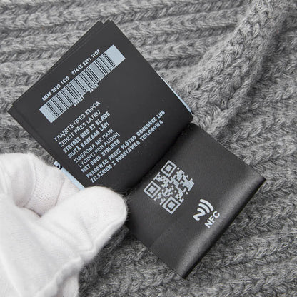 プラダ ロゴ カシミア バージン ウール スカーフ