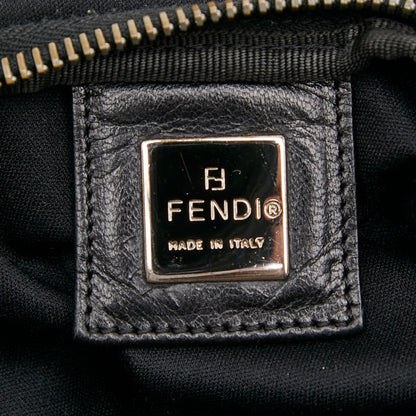 フェンディ マンマバケット ジャージー レザー ショルダーバッグ