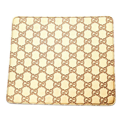 グッチ GGロゴ グッチシマ レザー マウスパッド