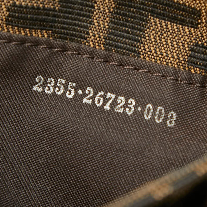フェンディ マンマバゲット ズッカ キャンバス レザー ショルダーバッグ