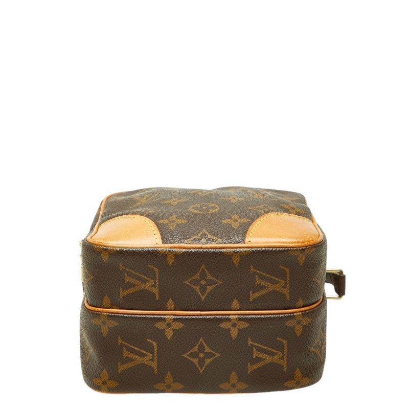 ルイヴィトン モノグラム アマゾン ショルダーバッグ