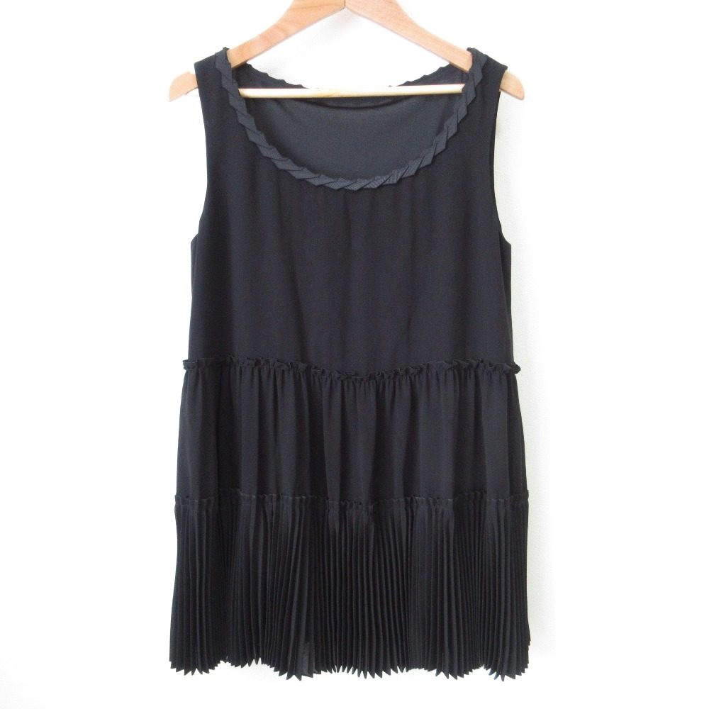 FOXEY NEW YORK ティアードプリーツノースリーブブラウス